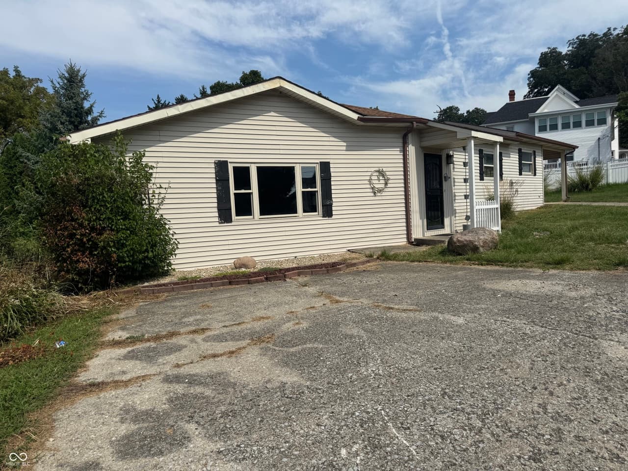 310 W Central Ave — listing photo