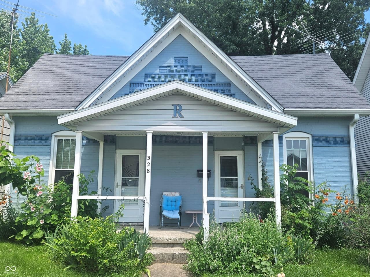 328 N Anderson St — listing photo