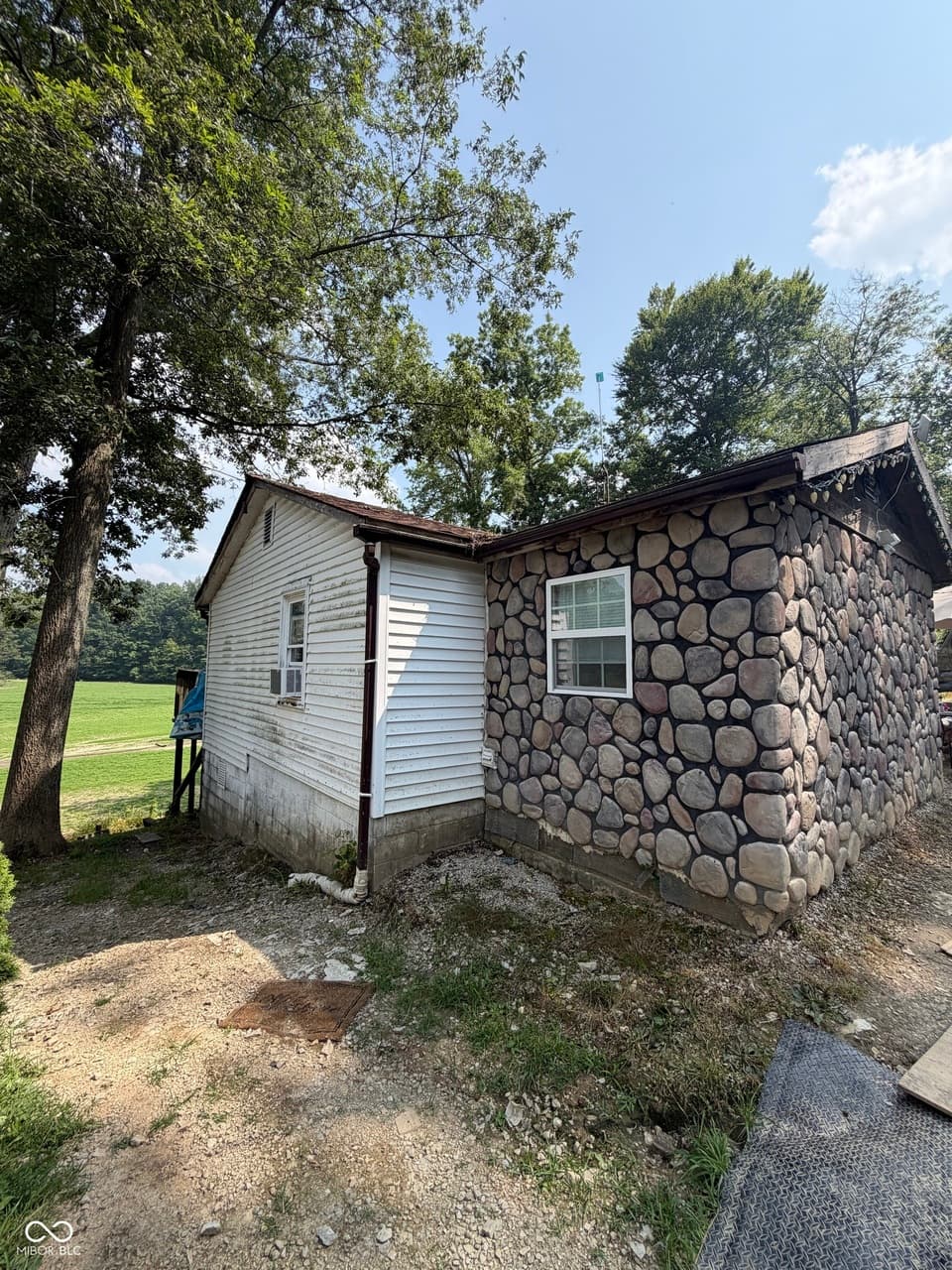 4503 E North Rd — listing photo