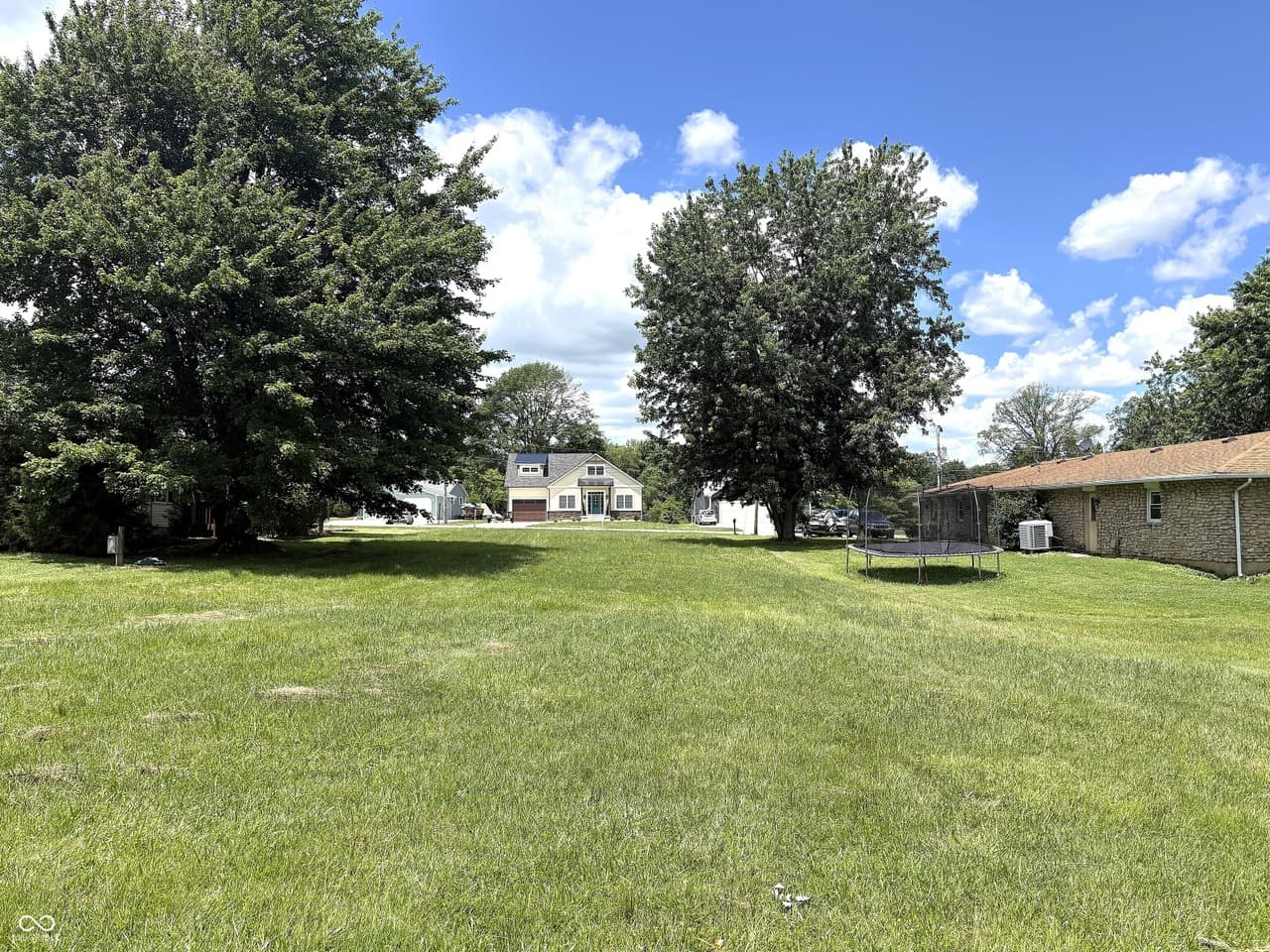 66 Sw Santee Dr — listing photo